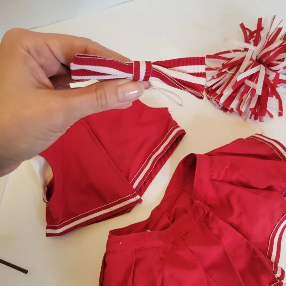 Build-A-Bear includes top
